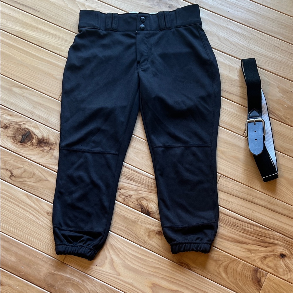 Women’s Softball Pants and belt